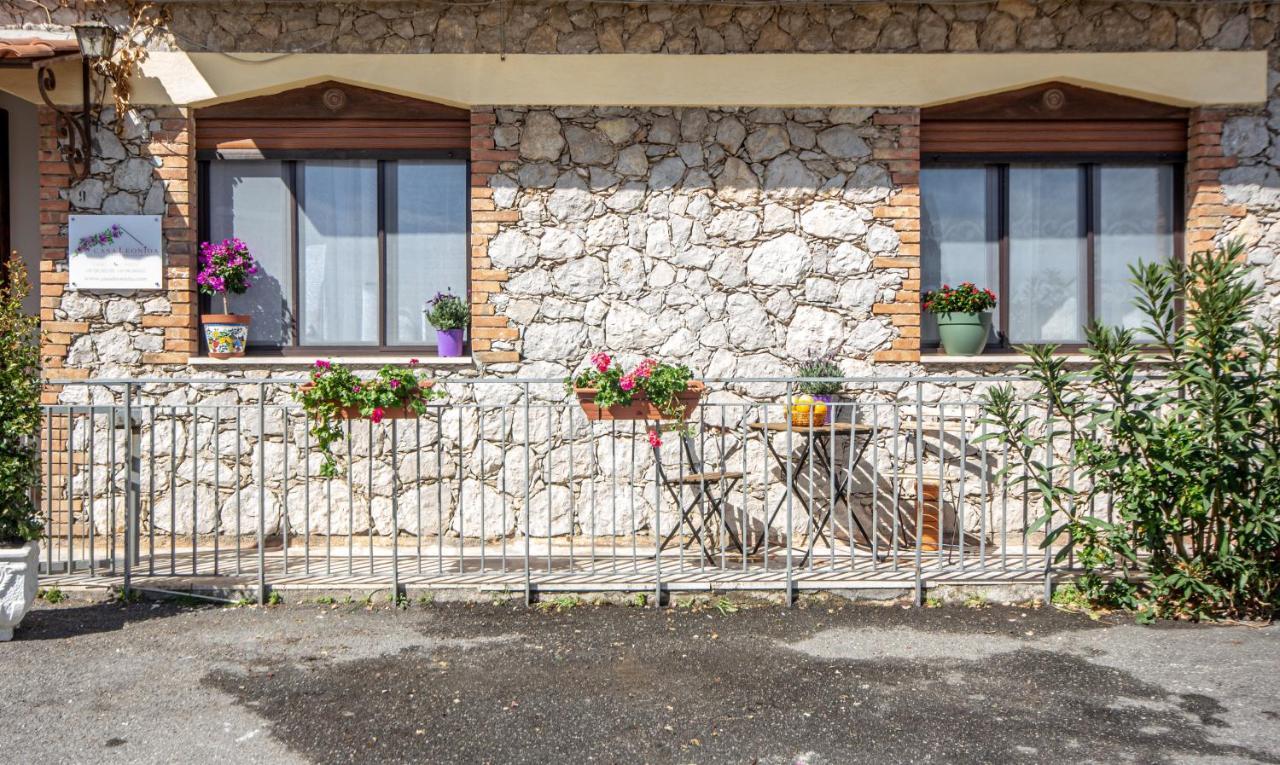 Casa Leonida Apartment Taormina Ngoại thất bức ảnh